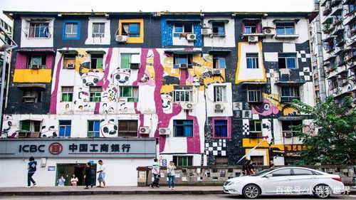 重庆有条世界最长涂鸦艺术街,光涂料就用了12.5吨